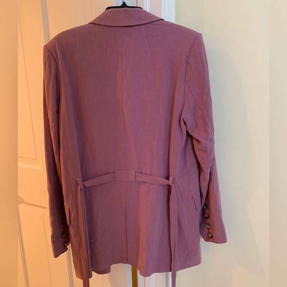 Free People Olivia Blazer in Dried Currant - Picture 5 of 5